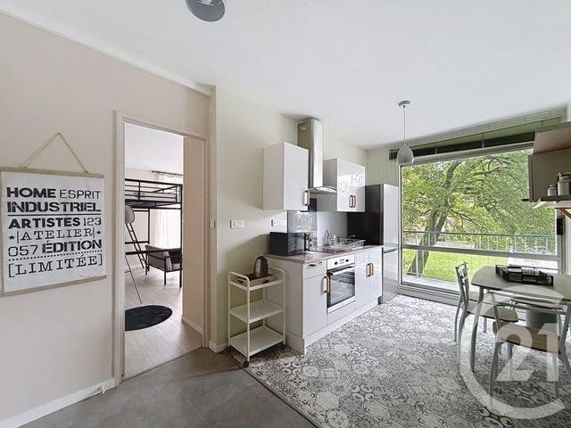 Appartement F1 à louer - 1 pièce - 39.69 m2 - ANGOULEME - 16 - POITOU-CHARENTES - Century 21 Aloha Immobilier