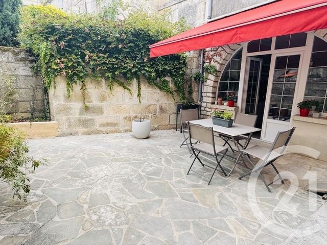 maison à vendre - 8 pièces - 190.0 m2 - ANGOULEME - 16 - POITOU-CHARENTES - Century 21 Aloha Immobilier